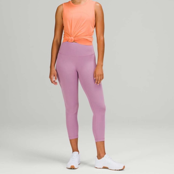Lululemon Wunder Train High Rise Crop - Picture 2 of 5